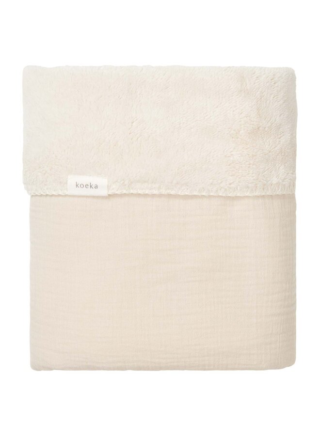 Koeka - Ledikantdeken teddy Faro warm white 100x150