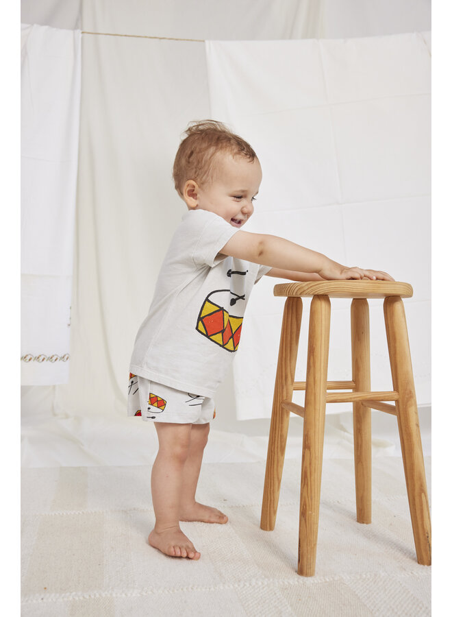 Bobo Choses - Baby play the drum all over shorts – Beige