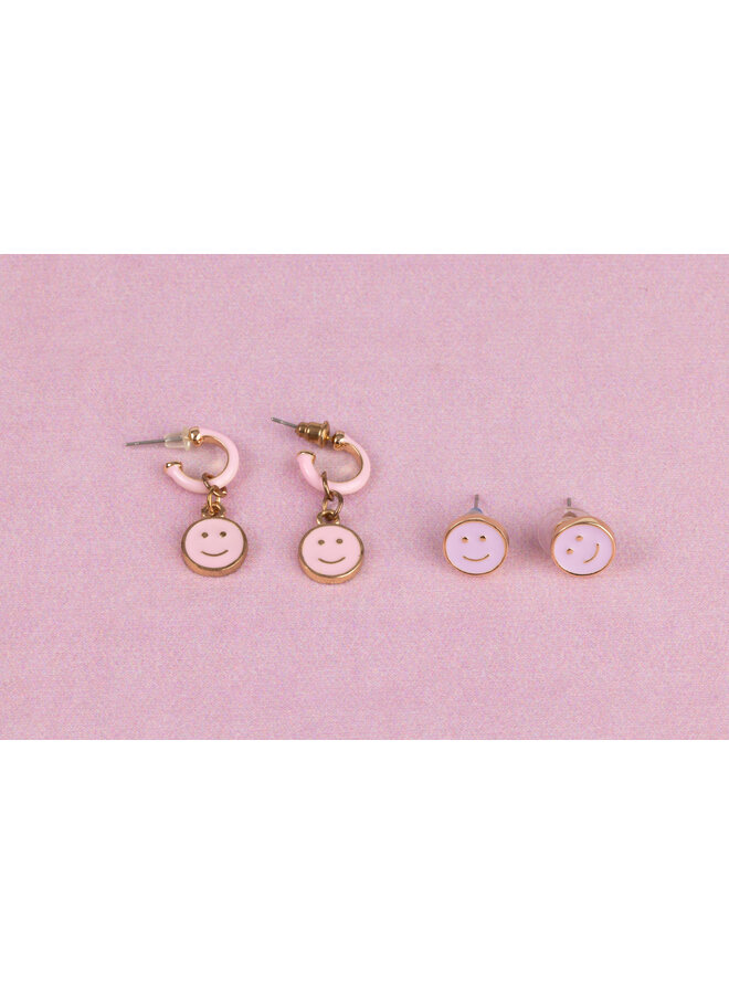 Great Pretenders - 92403 - Boutique Chic All Smiles Earrings