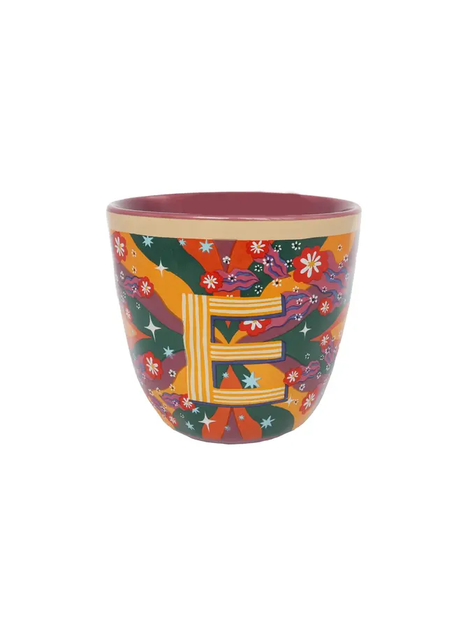 Cup letter E