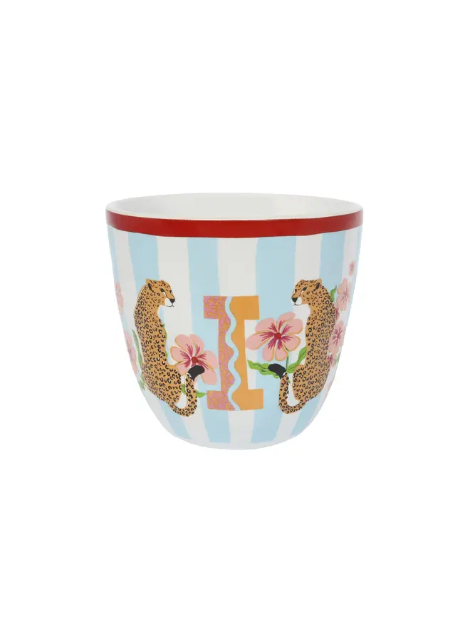 Cup letter I