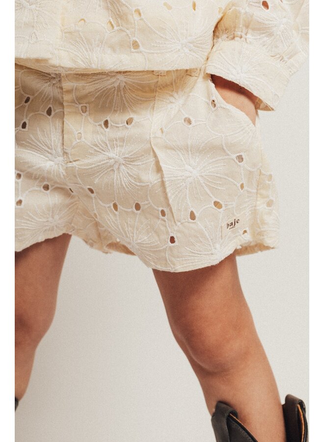 Baje Studio - Cabril shorts - Creme oat