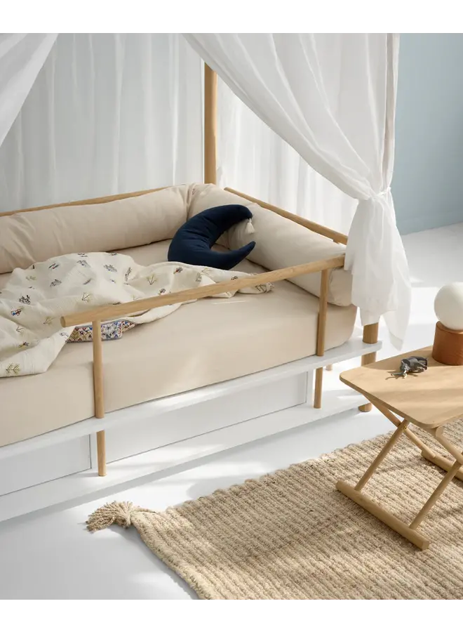 Oliver Furniture - Camp bed guard, oak