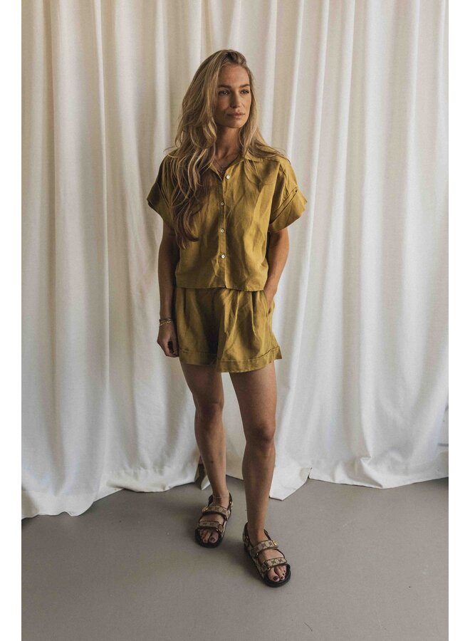 Charlie Petite - Maya short – Mommy – Olive green