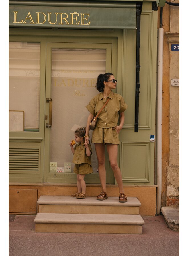 Charlie Petite - Maya short – Mommy – Olive green
