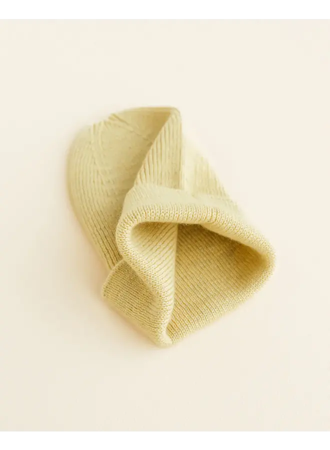 Hvid - Beanie fonzie newborn –  Light yellow
