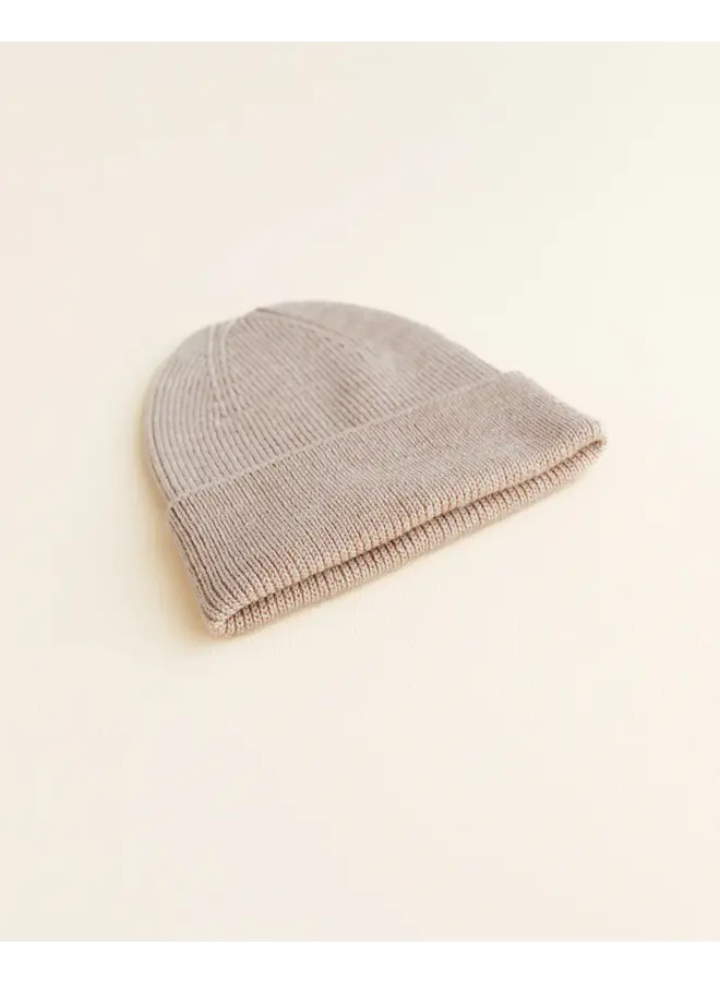 Hvid - Beanie fonzie newborn – Sand