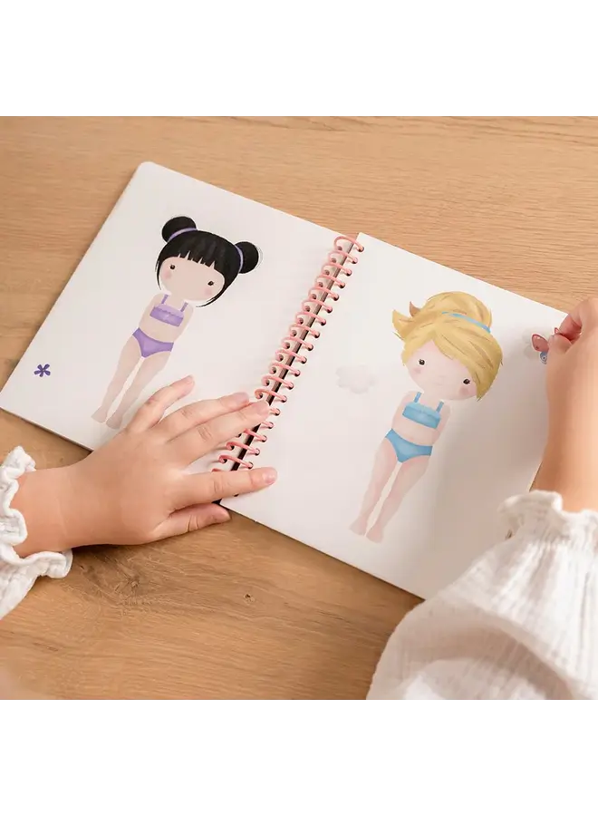 Little Dutch - Aankleed- en stickerboek - Rosa & friends