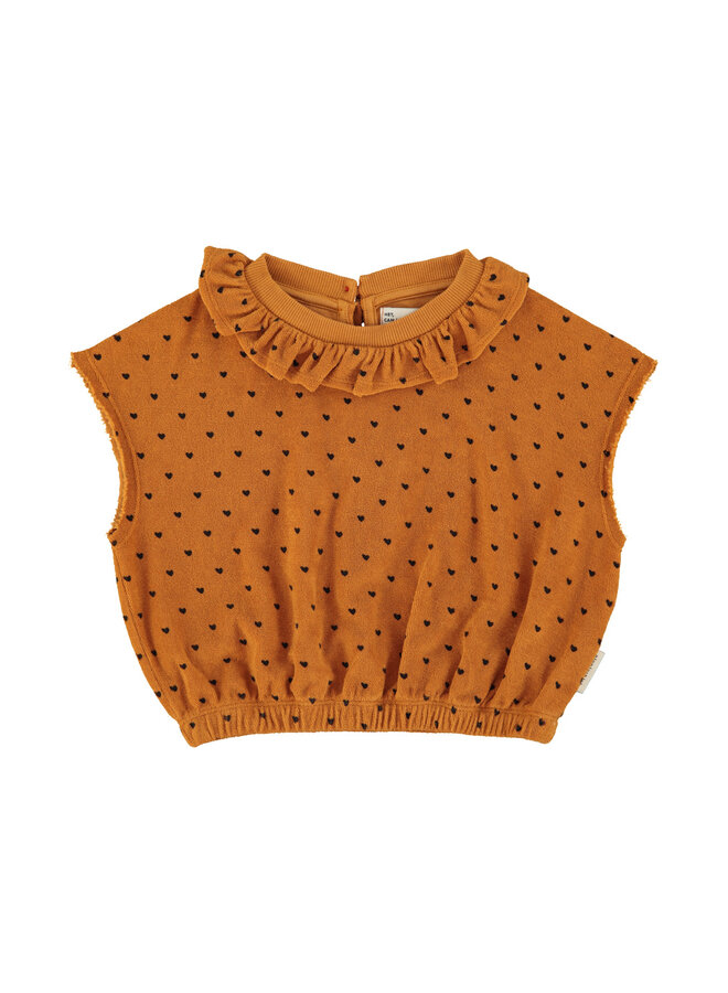 Sleeveless top w/ collar - Camel w/ black hearts allover