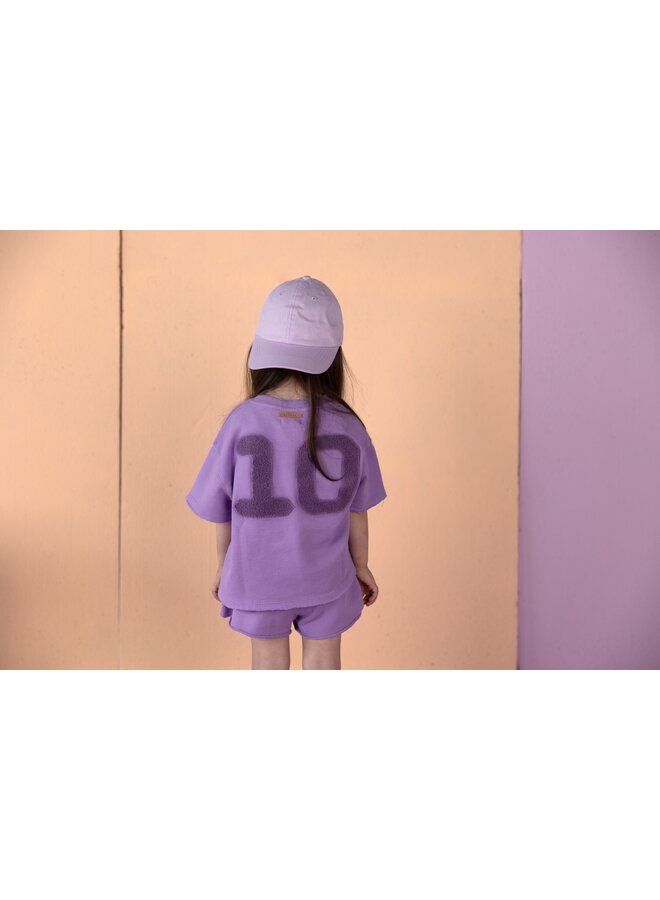 Nixnut - 10 short - Iris