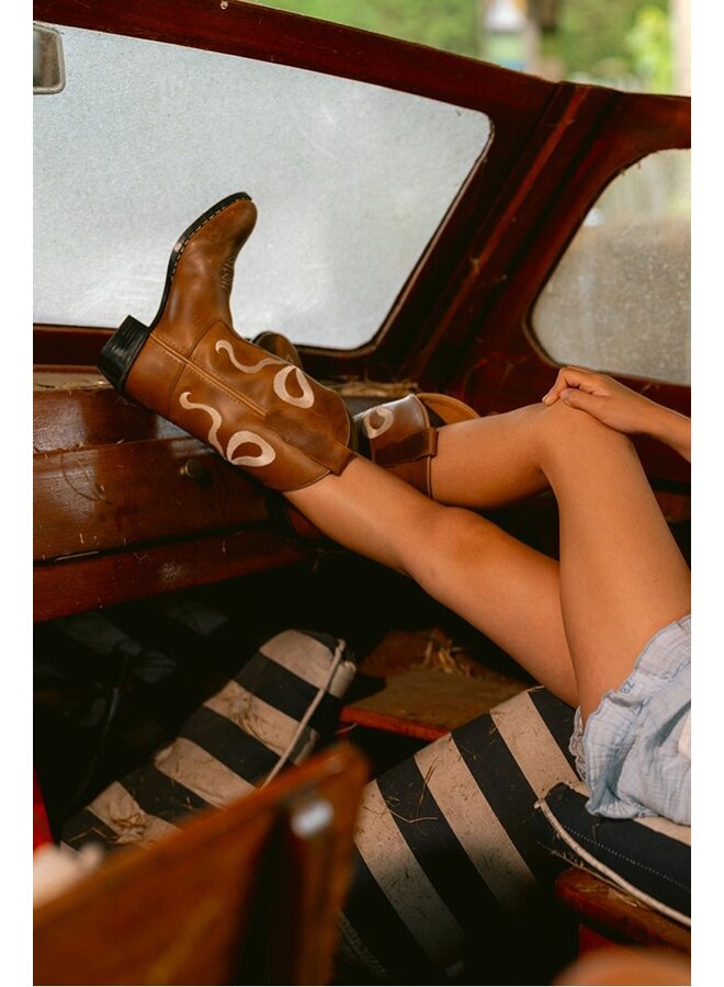 Bootstock - Bow off-white - Brown