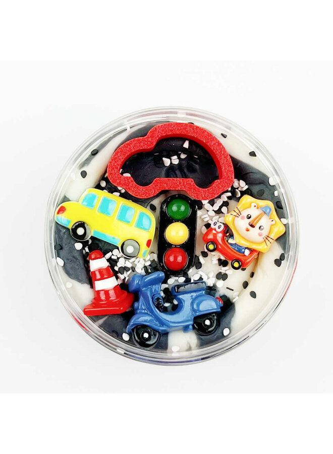 Invitation to imagine - On the go surprise pot