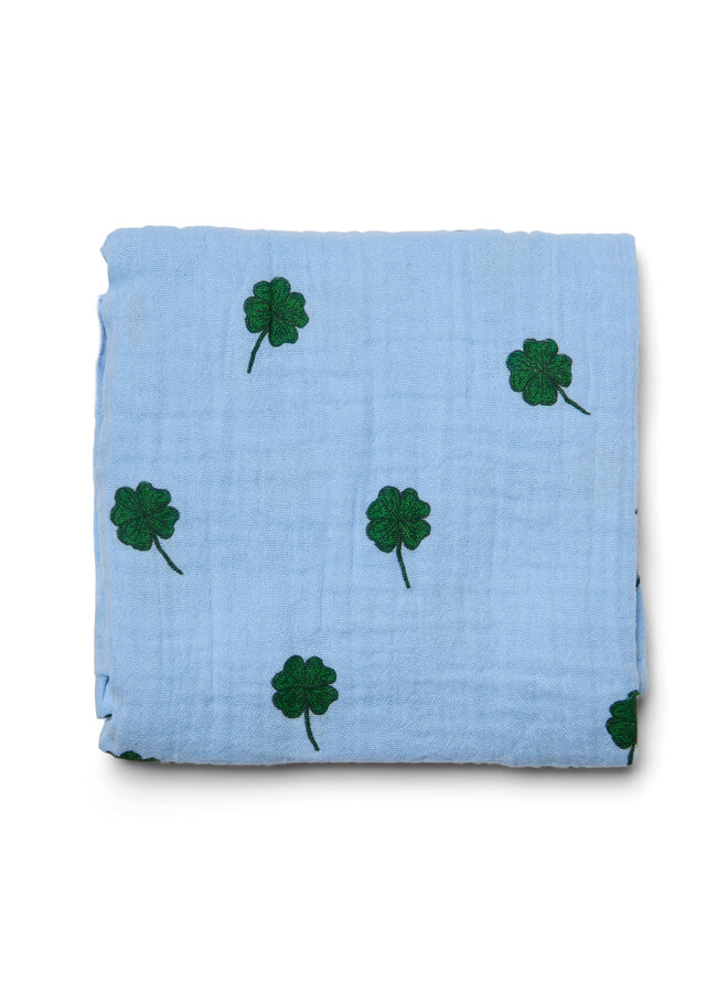 Studio Noos - Swaddle print medium - Light blue clover