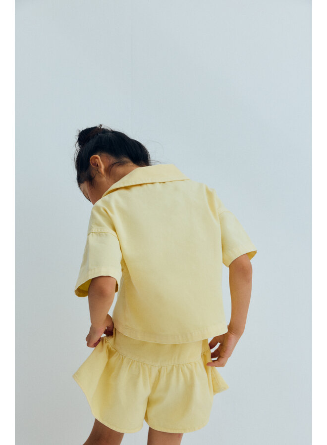 The New Society - Bellis short - Soft lemon