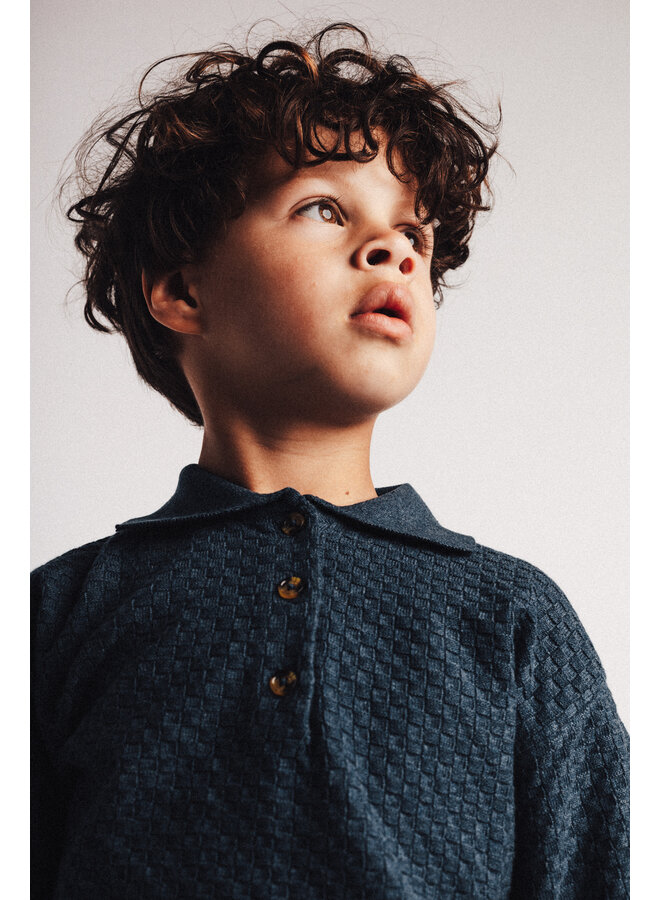 Leslie x Baje Studio - Milo shortsleeve polo - Blue dark