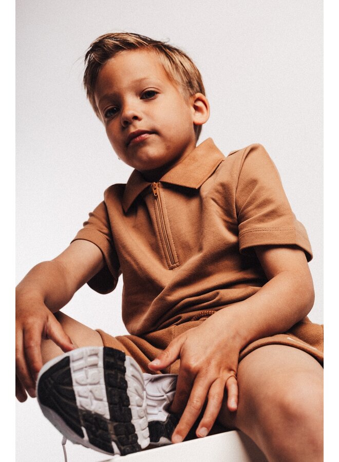 Baje Studio - Hervas shortsleeve polo - Brown coconut