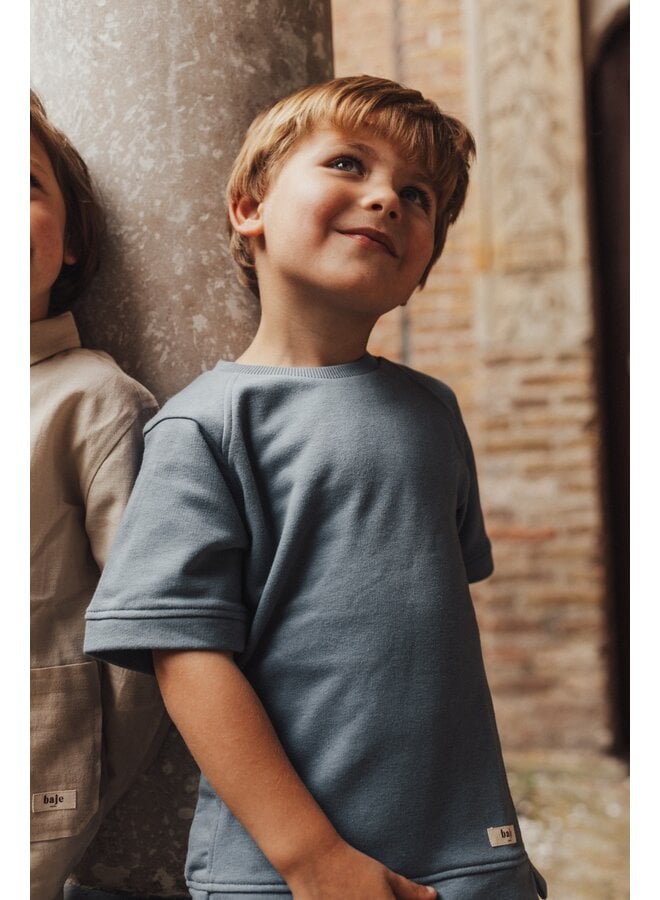 Leslie x Baje Studio - Mylo shortsleeve - Blue stone