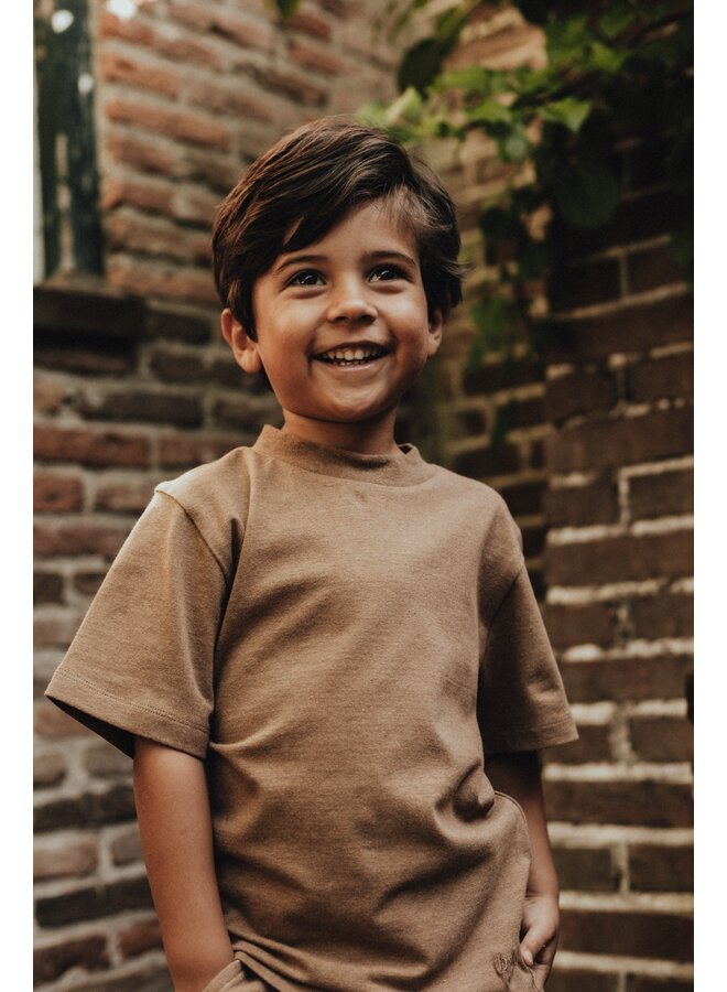 Baje Studio - Adrian shortsleeve - Brown coconut