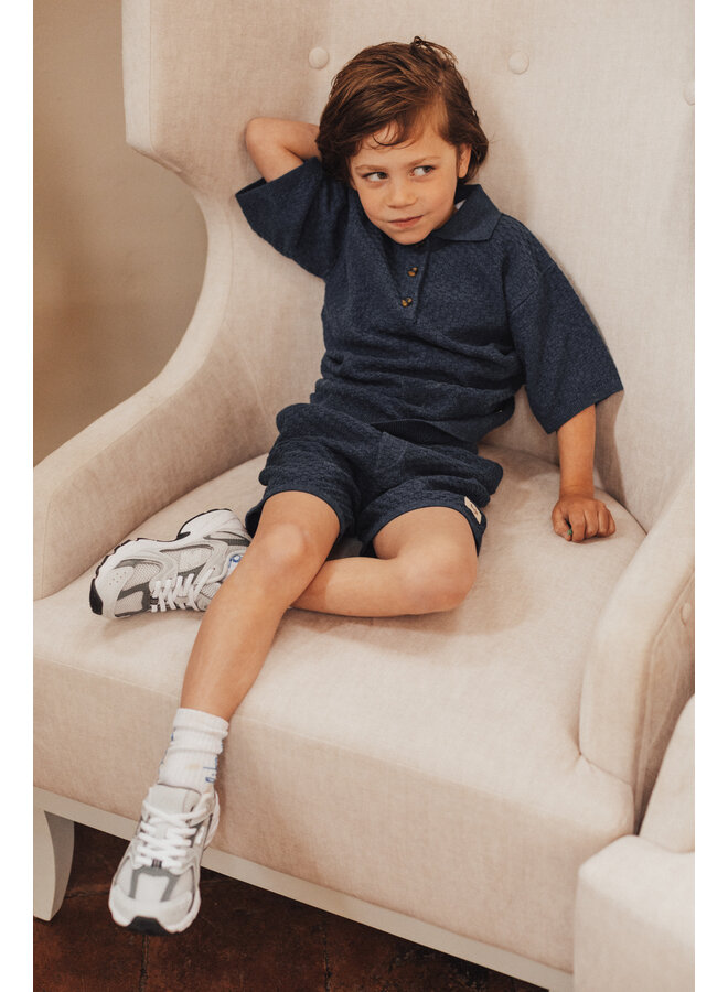 Leslie x Baje Studio - Milo shortsleeve polo - Blue dark