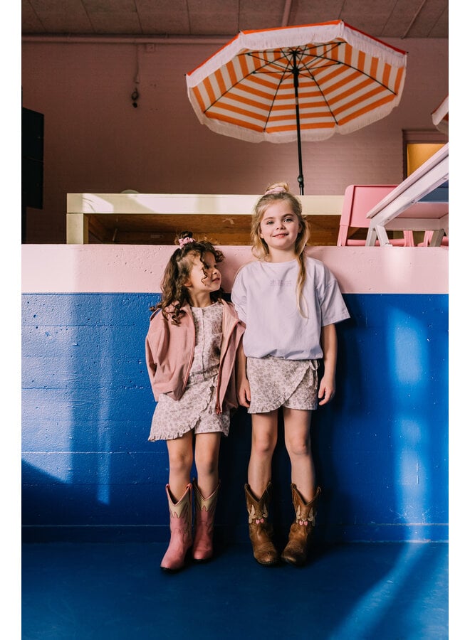 Jacky Sue - Uma tee - White