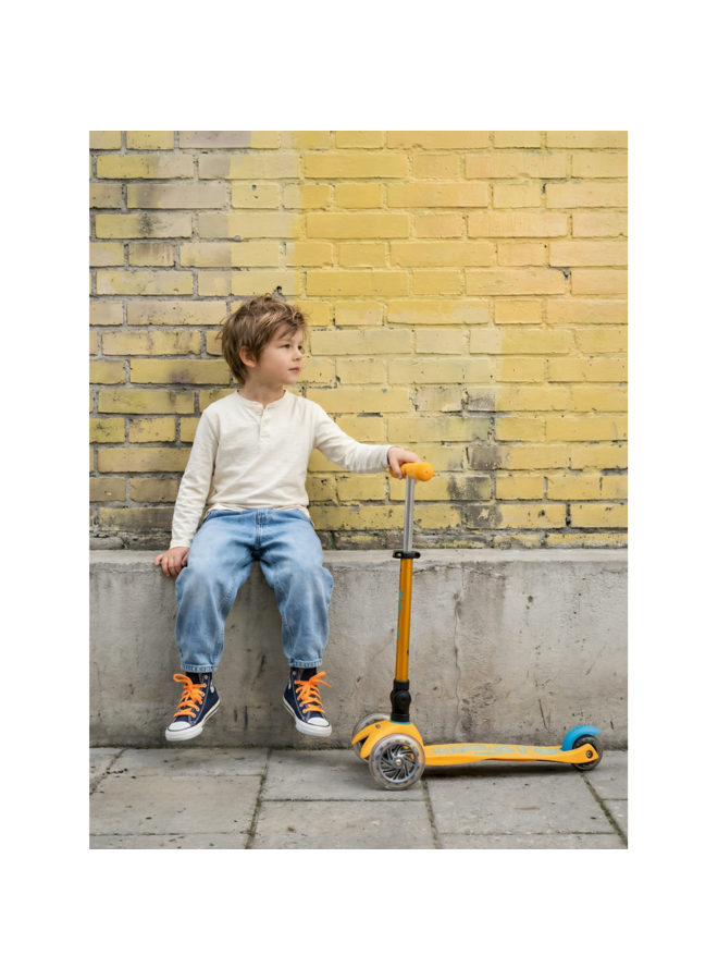 Micro Step - Mini Micro step Deluxe inklapbaar LED - Abrikoos - Limited edition