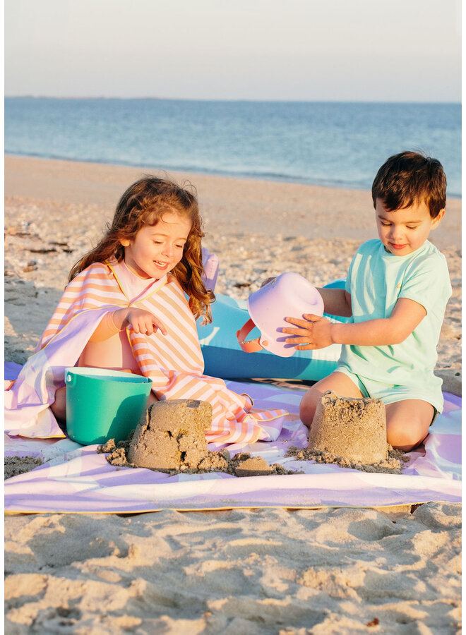 Quut - Bucki - Lagoon