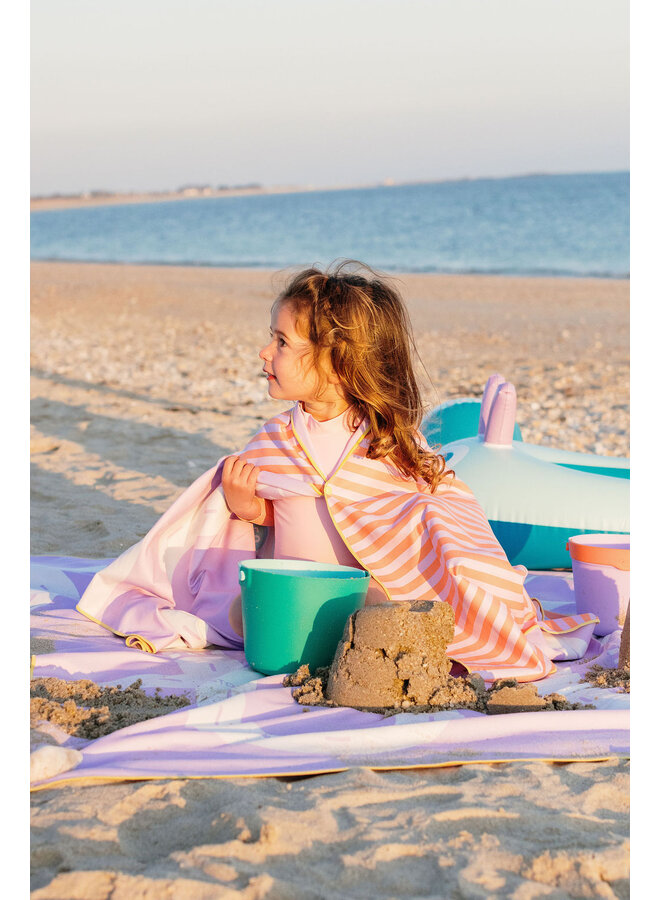 Quut - Bucki - Lagoon