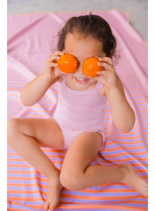 Quut - Playtowel M - Road lavender