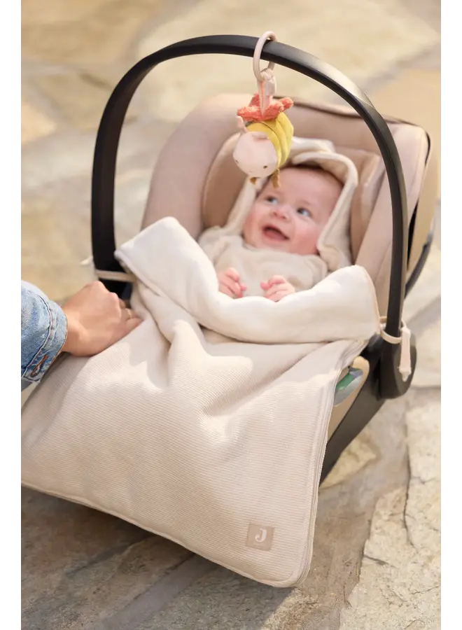 Jollein - Wagenhanger bee - Pretty picnic