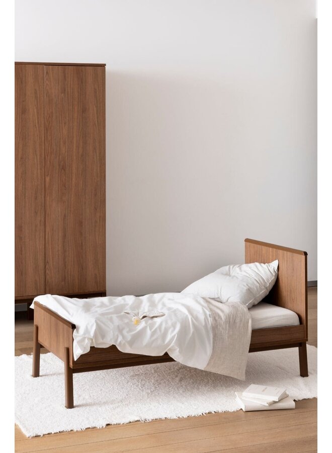 Quax - Ashi bed 140x70 - Chestnut