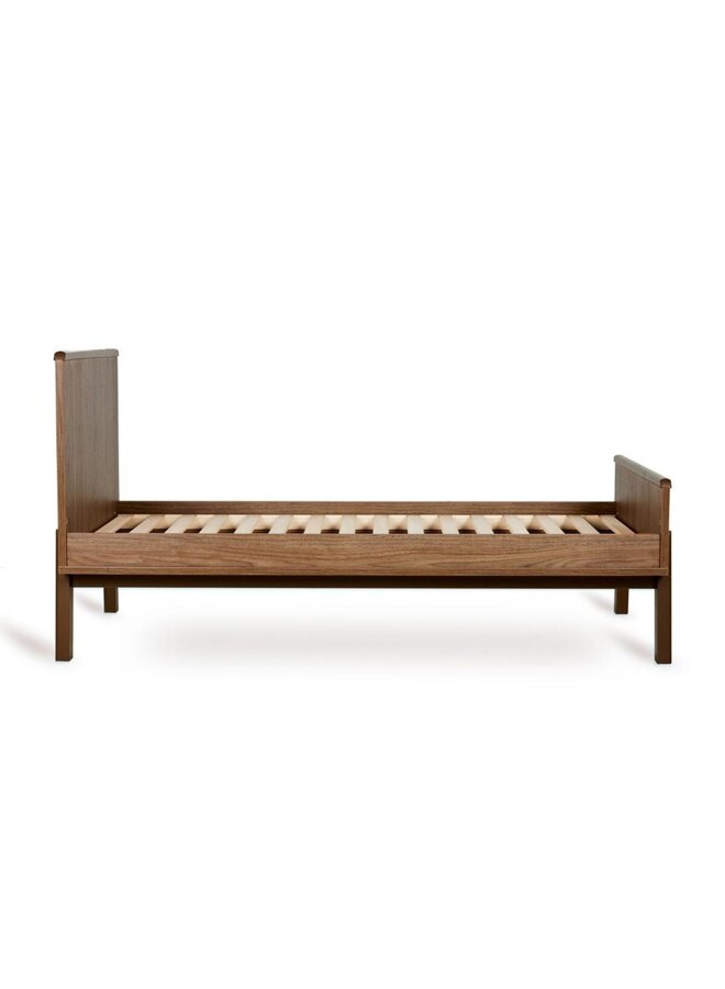 Quax - Ashi bed 140x70 - Chestnut