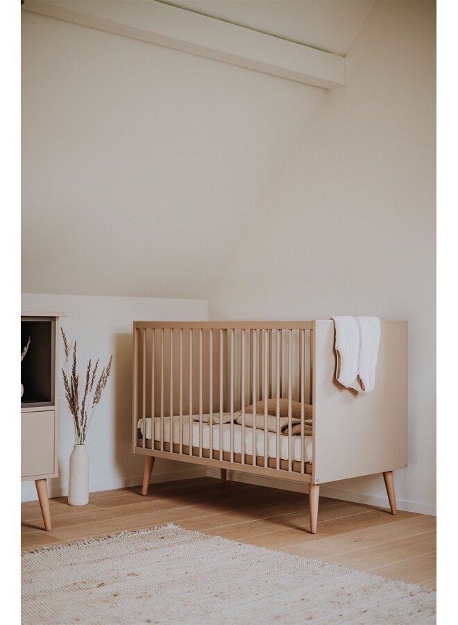 Quax - Cocoon bed 120x60 - Latte