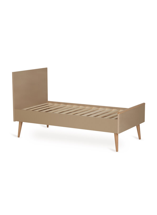 Quax - Cocoon bed 140x70 - Latte