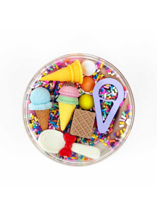 Build an ice cream surprise pot