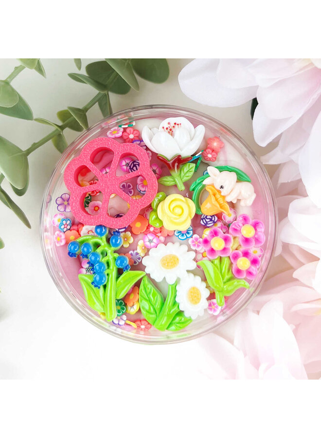 Invitation to imagine - The flower garden surprise pot
