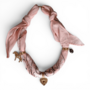 Feestbeest - Bandana ketting met bedel - Lichtroze