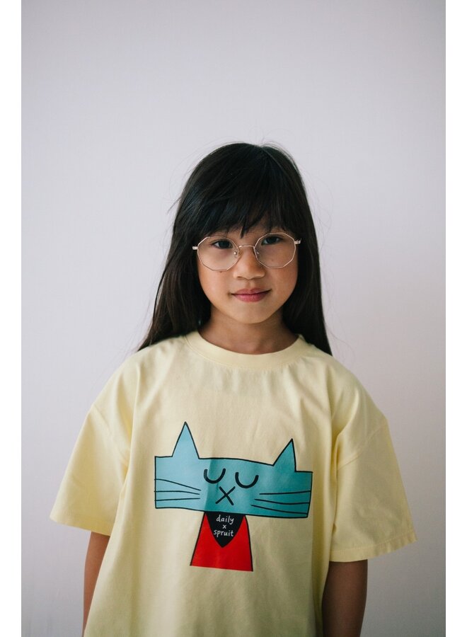 Daily Brat x Spruit - Purrfect whisker t-shirt