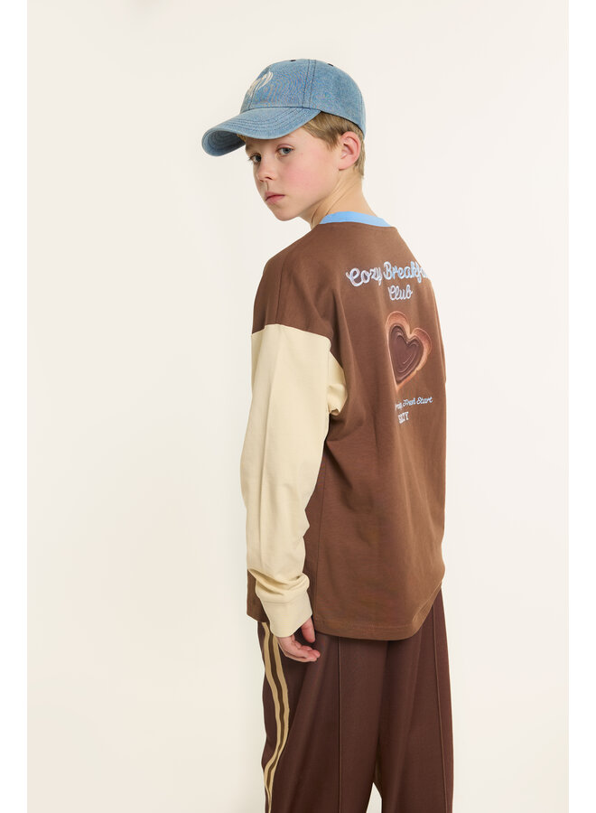 Salty Stitch - Salty skater tee - Cozy breakfast