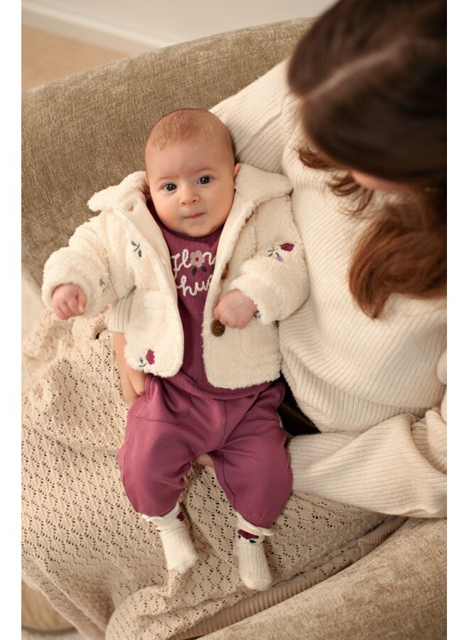 Feetje - Teddy jasje met borduursels - Afternoon tea - Creme