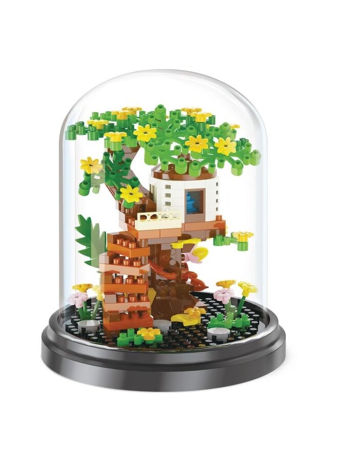 Moses - 82386 - Brick tree house 11 cm met stolp