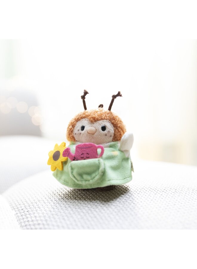 NICI - Mymochi set - Bumblebee Hadshi with gardener costume (Hobby edition)
