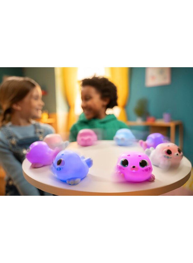 Goliath - Animagic - Let's glo seal - Pink