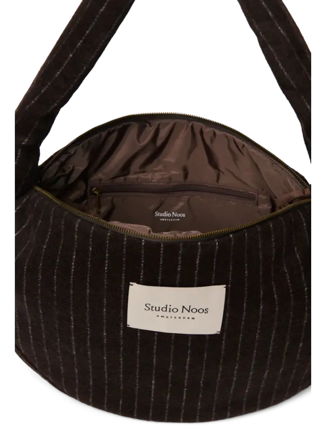 Studio Noos - Flannel chalkstripe cross body bag - Brown