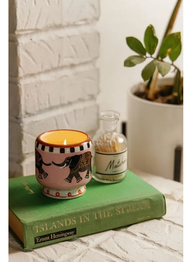 DesignWorks Ink - A dopo elephant ceramic candle - Tobacco vanilla