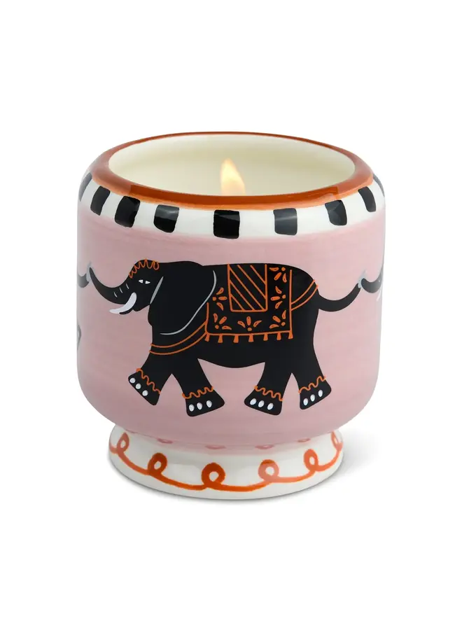 A dopo elephant ceramic candle - Tobacco vanilla