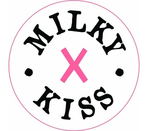 Milky Kiss