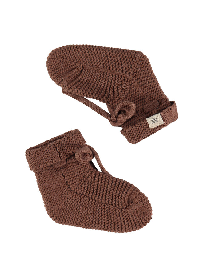 Baby slippers – coffee