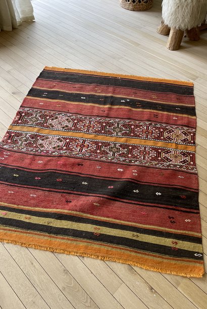 kilim tomarza