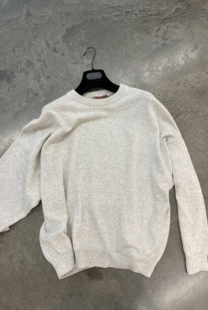 stephanie light grey knit