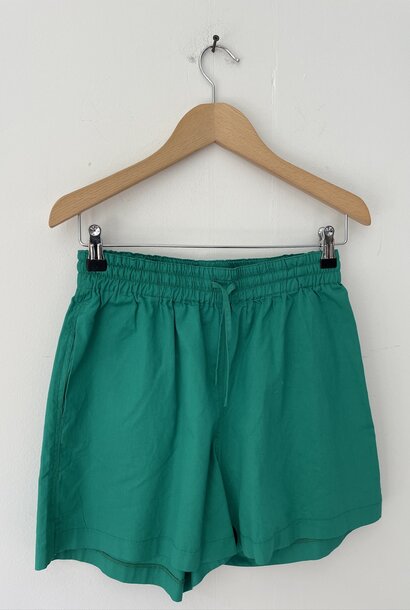 charlotte short green